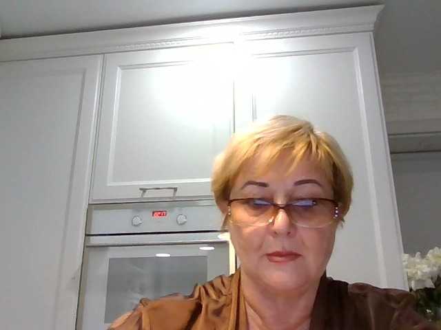 KarinkaSweet live cam on BongaCams