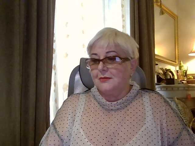 Karinkasweet live cam
