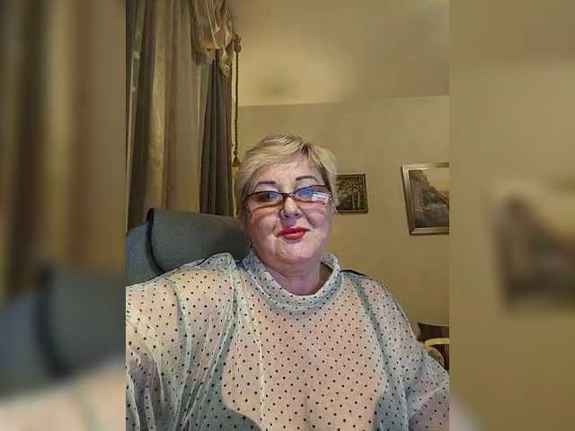 KarinkaSweet webcam