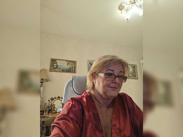 KarinkaSweet live cam