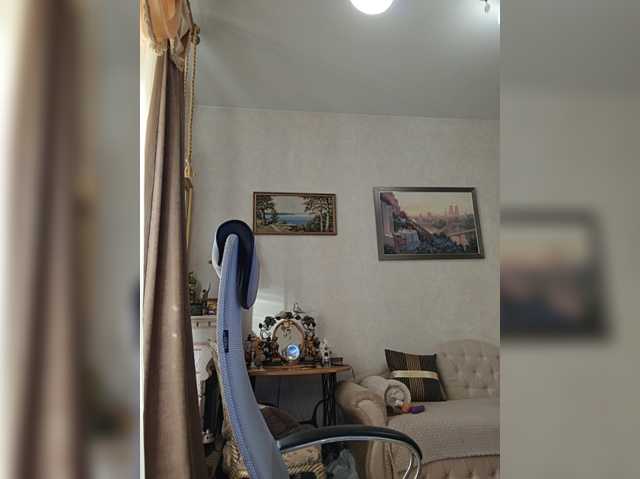 KarinkaSweet live cam on BongaCams
