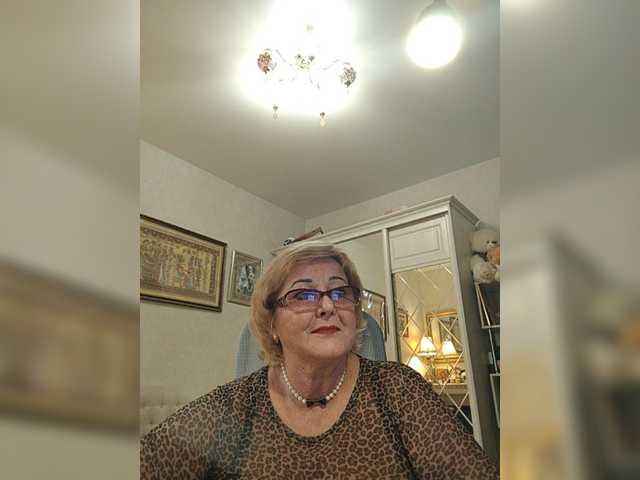 KarinkaSweet live cam