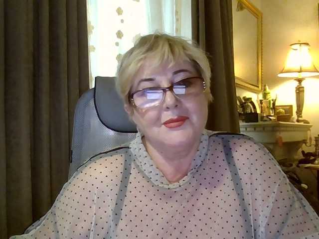 KarinkaSweet, en vivo ahora en BongaCams
