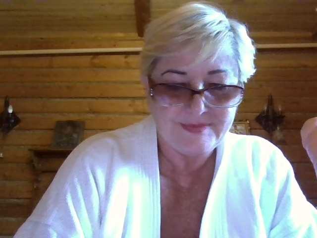 KarinkaSweet live cam on BongaCams