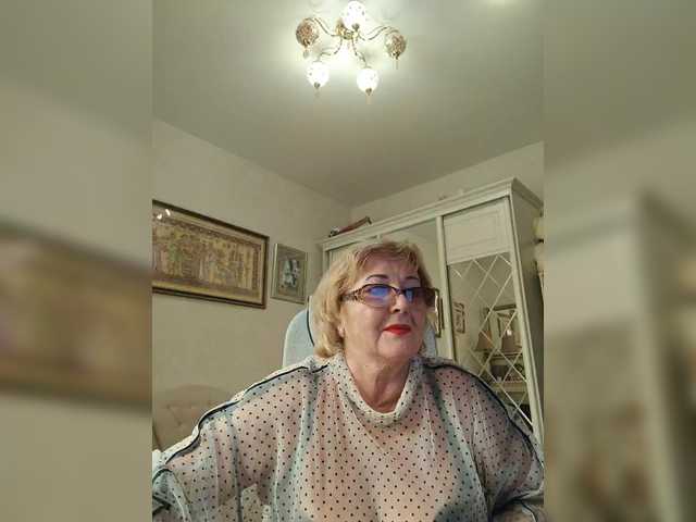 KarinkaSweet live cam