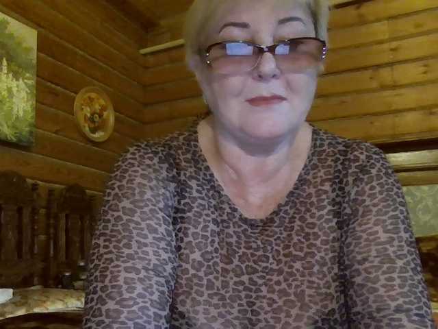KarinkaSweet live cam on BongaCams