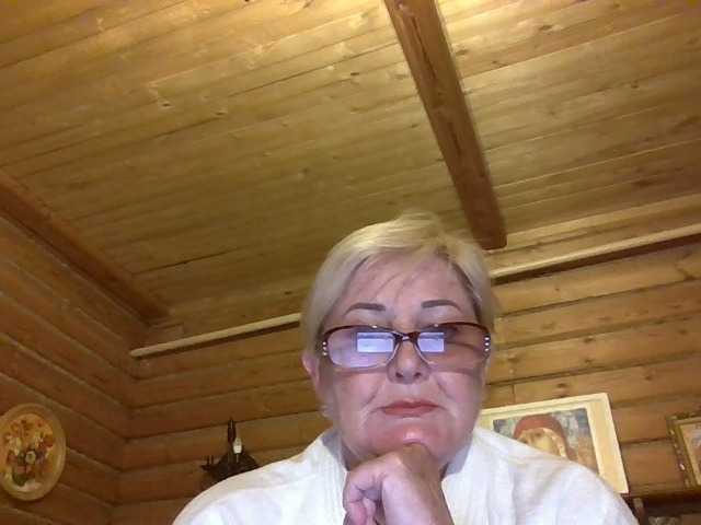 KarinkaSweet live webcam show