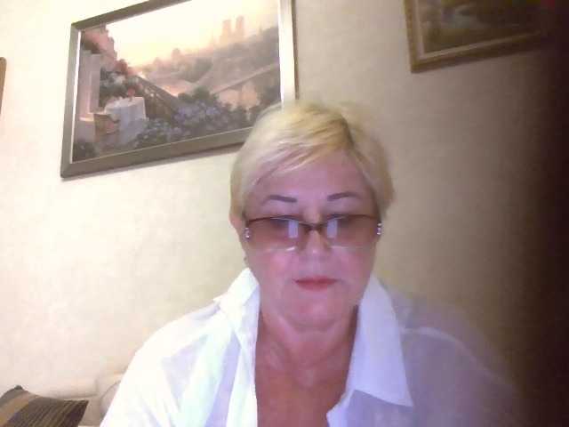 KarinkaSweet live cam on BongaCams