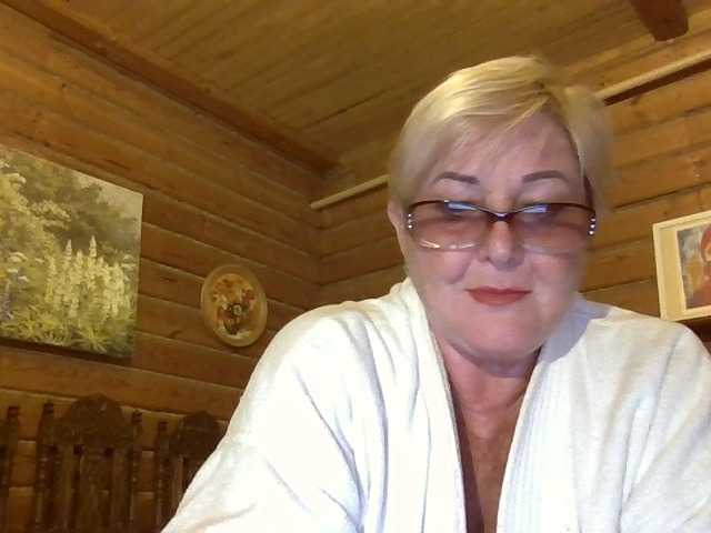 KarinkaSweet live webcam show