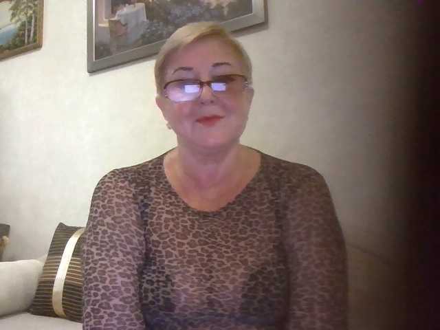 KarinkaSweet live cam