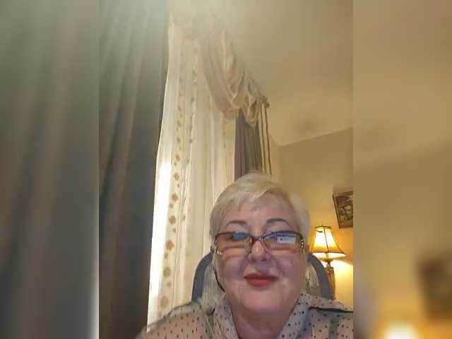 KarinkaSweet live cam on BongaCams
