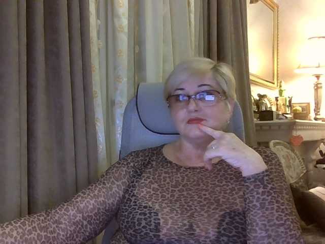KarinkaSweet live cam