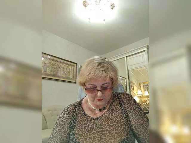 KarinkaSweet live cam