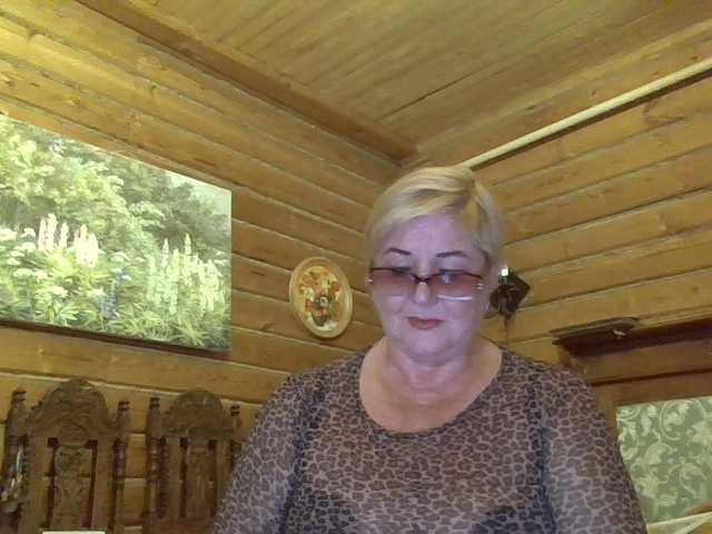 KarinkaSweet live cam preview