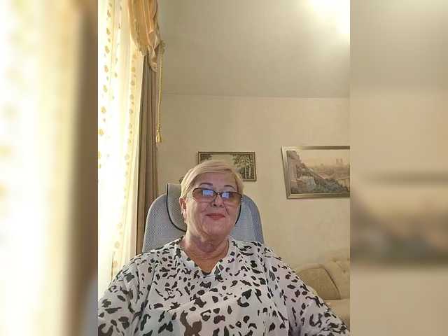 karinkasweet live sex show