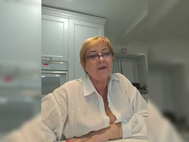 karinkasweet live sex show