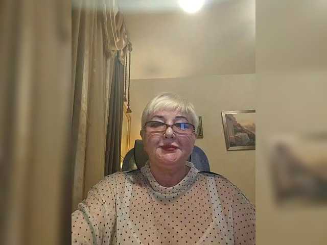 Karinkasweet live cam