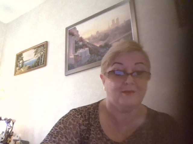 KarinkaSweet live cam on BongaCams