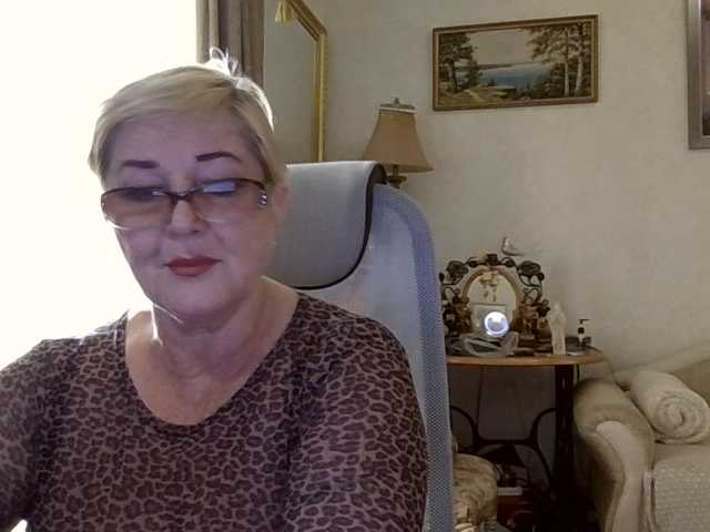 KarinkaSweet live cam on BongaCams