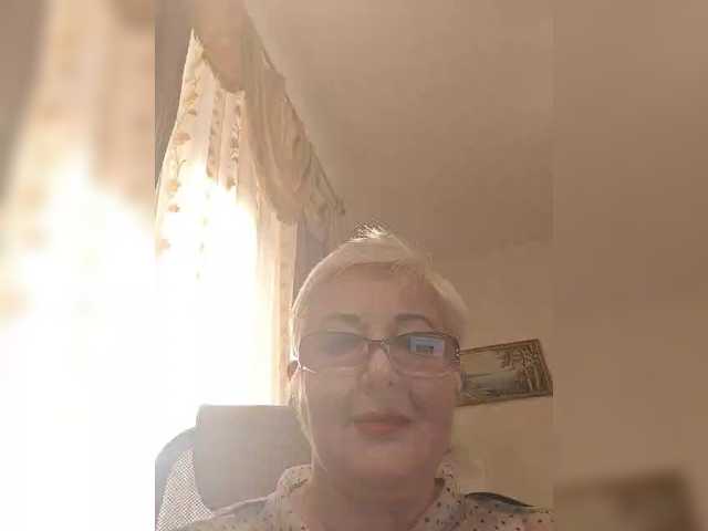Karinkasweet live cam
