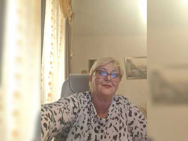 KarinkaSweet Live-Cam auf BongaCams