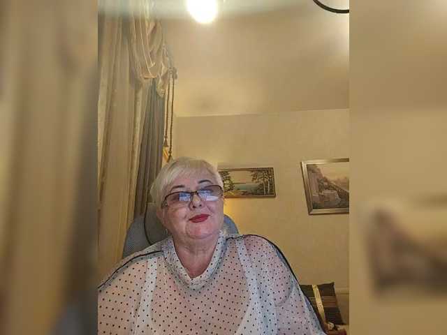 Karinkasweet live cam