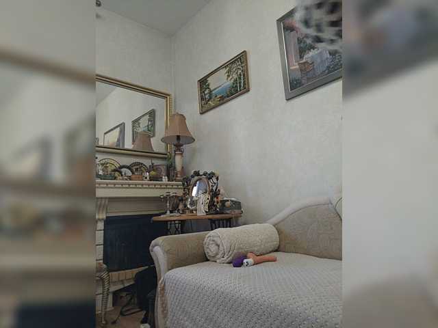 KarinkaSweet live webcam show