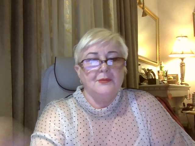 go to chat with KarinkaSweet