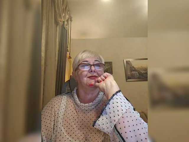 Karinkasweet live cam