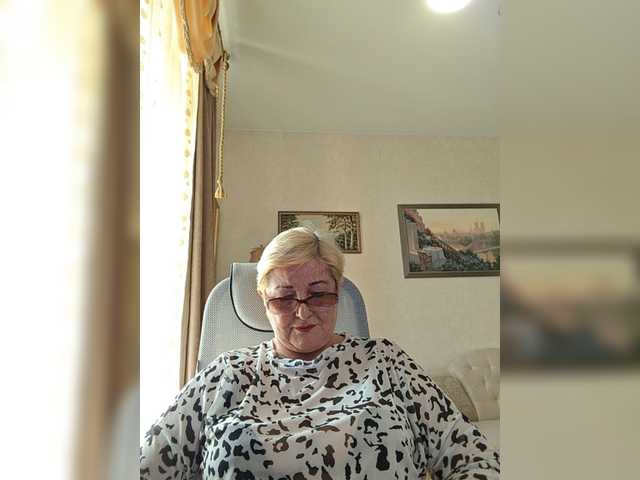 KarinkaSweet live cam