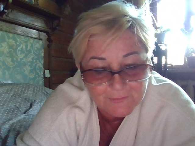 KarinkaSweet live webcam show
