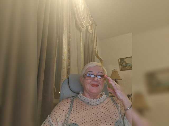 KarinkaSweet, modèle webcam