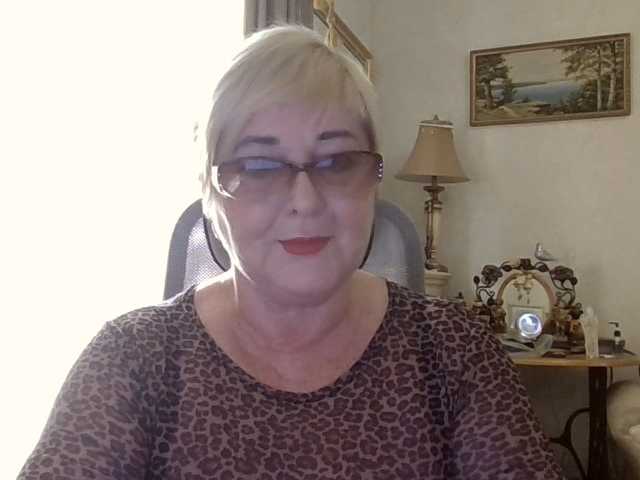 KarinkaSweet live cam preview