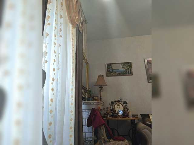 KarinkaSweet live cam on BongaCams