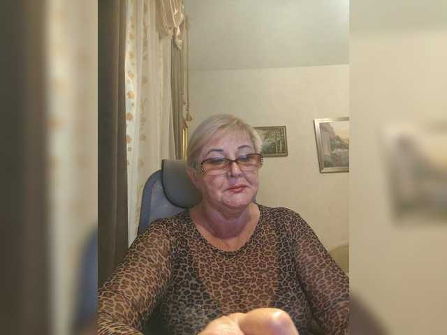 KarinkaSweet live cam