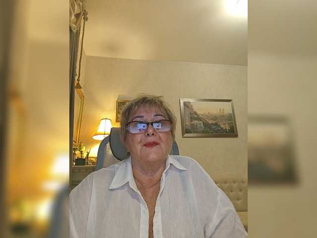KarinkaSweet webcam