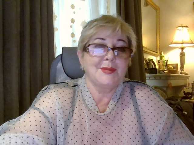 KarinkaSweet, en vivo ahora en BongaCams