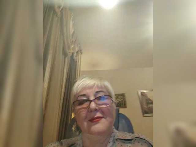 Karinkasweet live cam