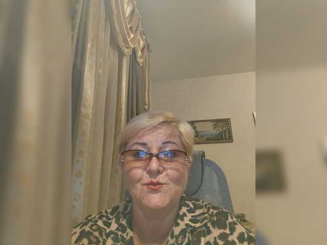 KarinkaSweet Live-Cam auf BongaCams