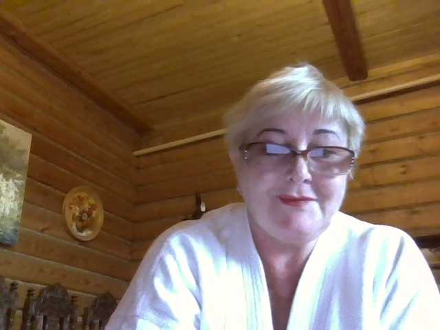 KarinkaSweet live cam on BongaCams