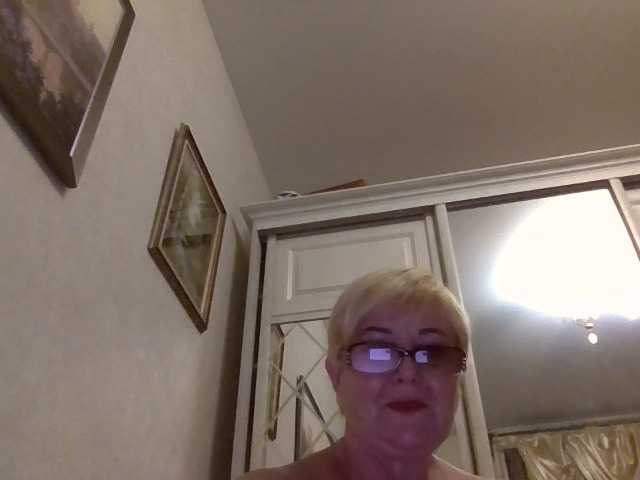 KarinkaSweet live webcam show