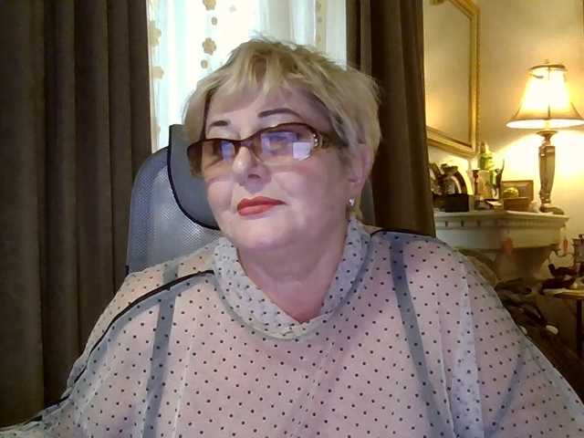 KarinkaSweet, en vivo ahora en BongaCams