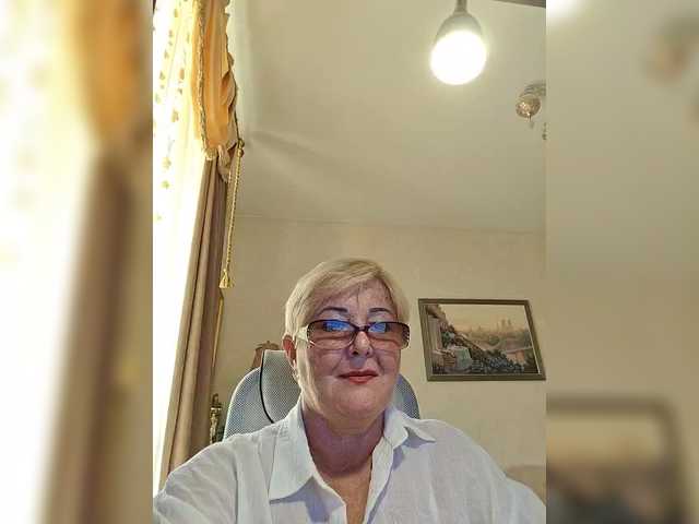 go to chat with KarinkaSweet
