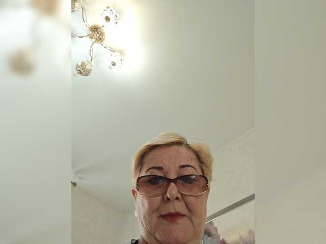 KarinkaSweet live cam