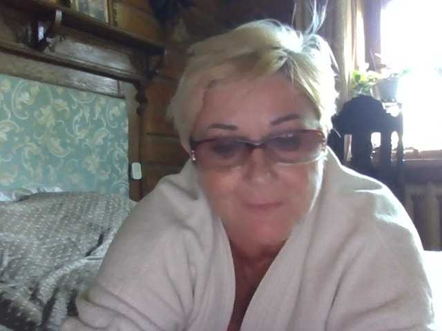 KarinkaSweet live webcam show