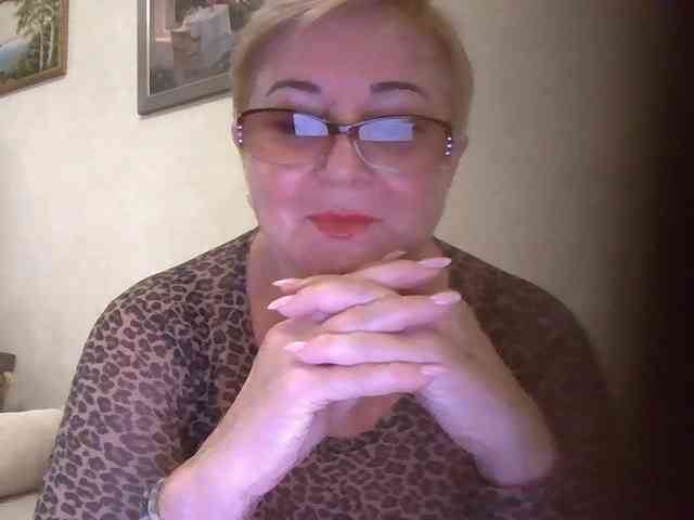 KarinkaSweet webcam