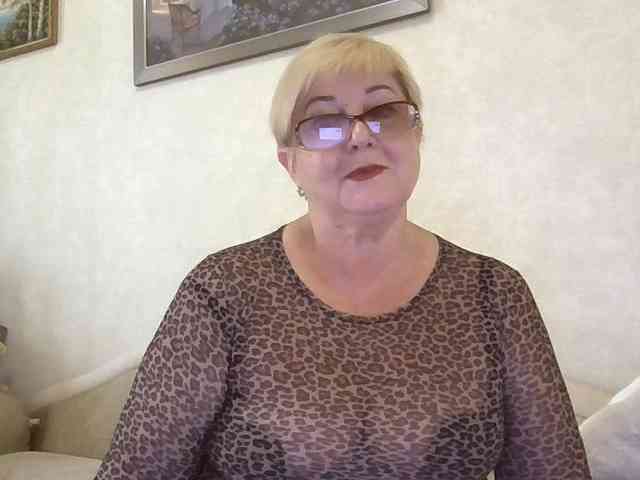 KarinkaSweet webcam