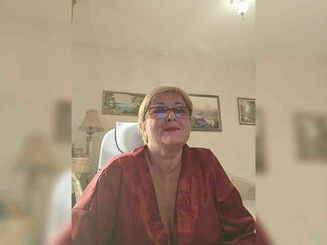 KarinkaSweet webcam