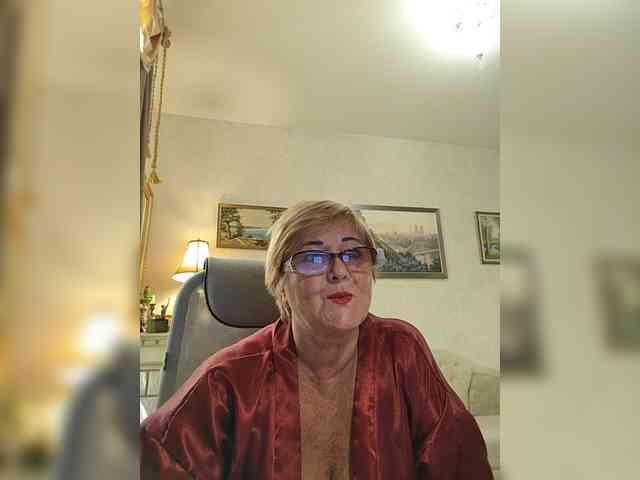 KarinkaSweet webcam