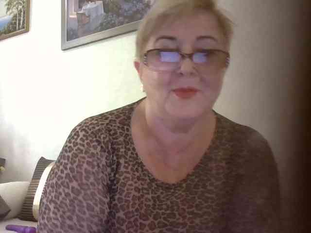KarinkaSweet webcam